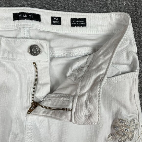 Miss Me Jeans Womens Size 24 Ankle Skinny White Floral Embroidery Party Preppy - Picture 10 of 13